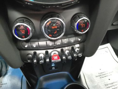 Used 2024 MINI Cooper S image 18