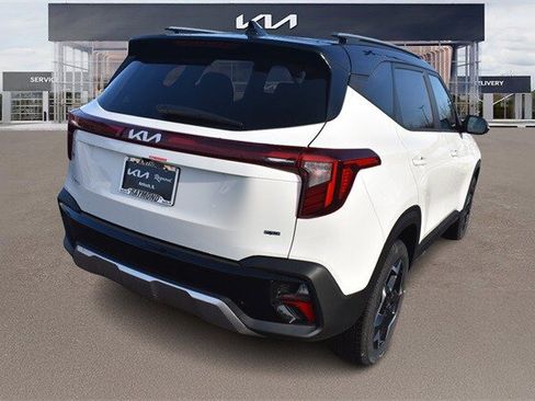 New 2026 Kia Seltos S image 3