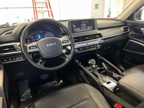 Used 2022 Kia Telluride S image 25