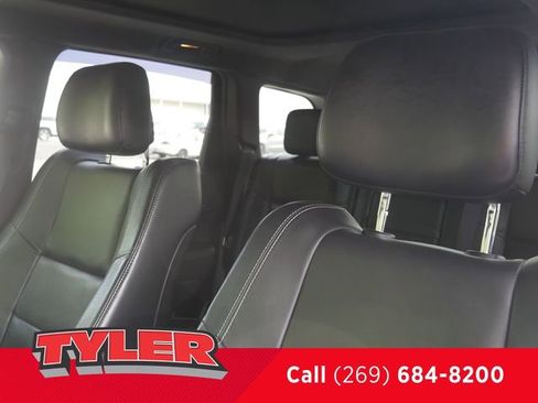 Used 2015 Jeep Grand Cherokee Limited w/ Luxury Group II AWD/4WD image 36