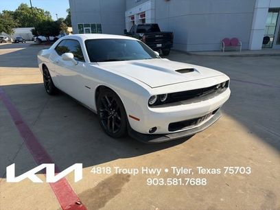 Used 2022 Dodge Challenger R/T w/ Blacktop Package