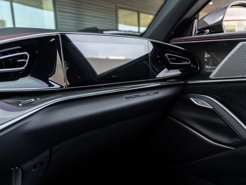 Used 2025 Ferrari Purosangue image 35