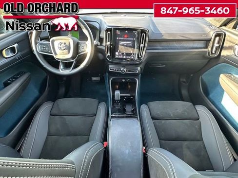 Used 2023 Volvo C40 P8 Recharge Plus w/ Protection Package Premier AWD/4WD image 17