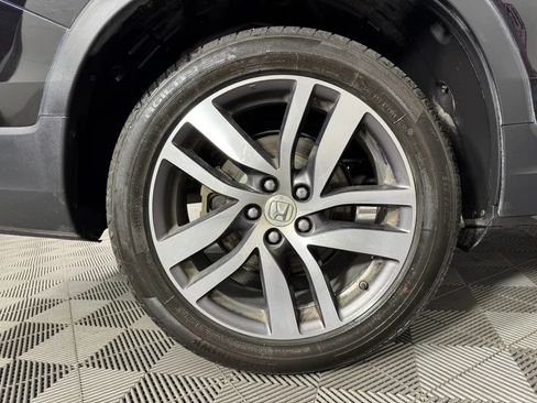 Used 2018 Honda Pilot Touring image 49
