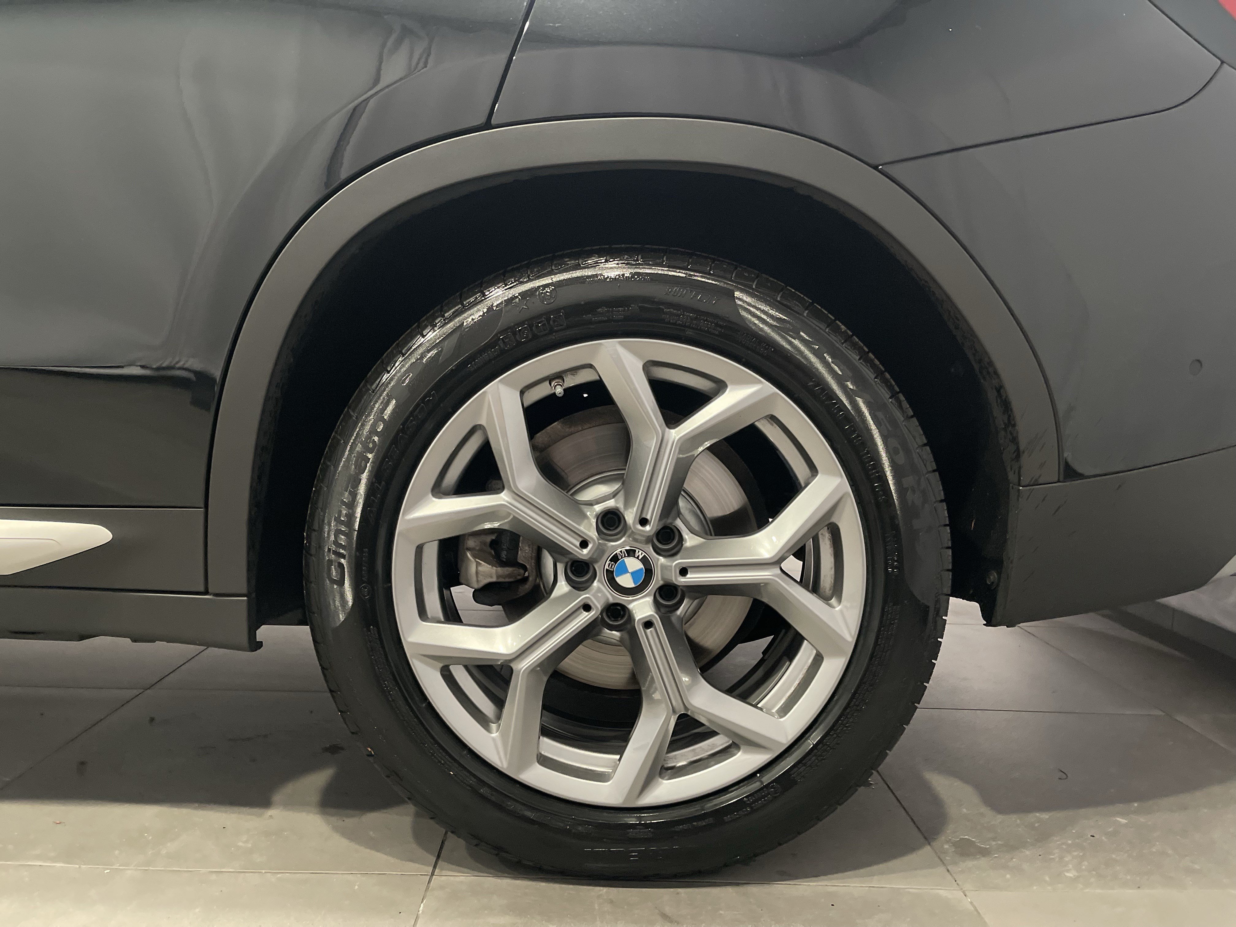Certified 2024 BMW X3 xDrive30i w/ Convenience Package AWD/4WD image 8