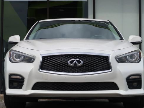 Used 2015 INFINITI Q50 w/ Navigation Package RWD image 4