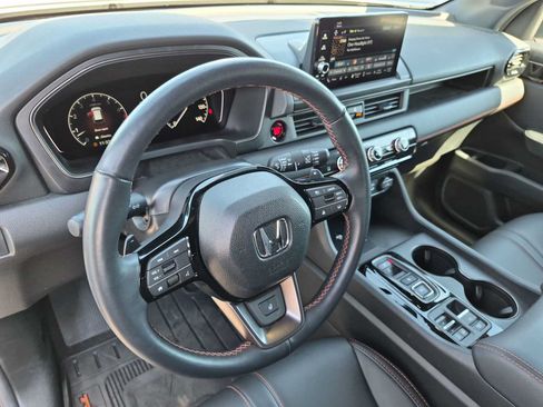 Certified 2025 Honda Pilot TrailSport image 2