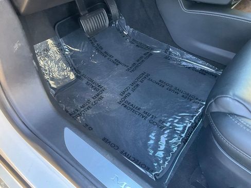 Used 2021 Tesla Model S Long Range Plus image 21