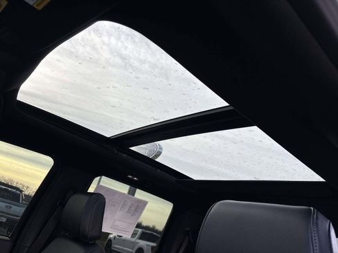 Used 2025 Ford F150 Lariat w/ Equipment Group 501A Mid image 29