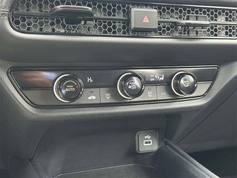 Used 2023 Honda HR-V LX image 24