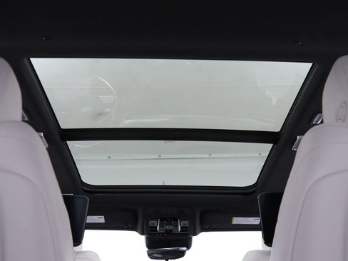 Used 2026 Cadillac Escalade Platinum Sport image 39