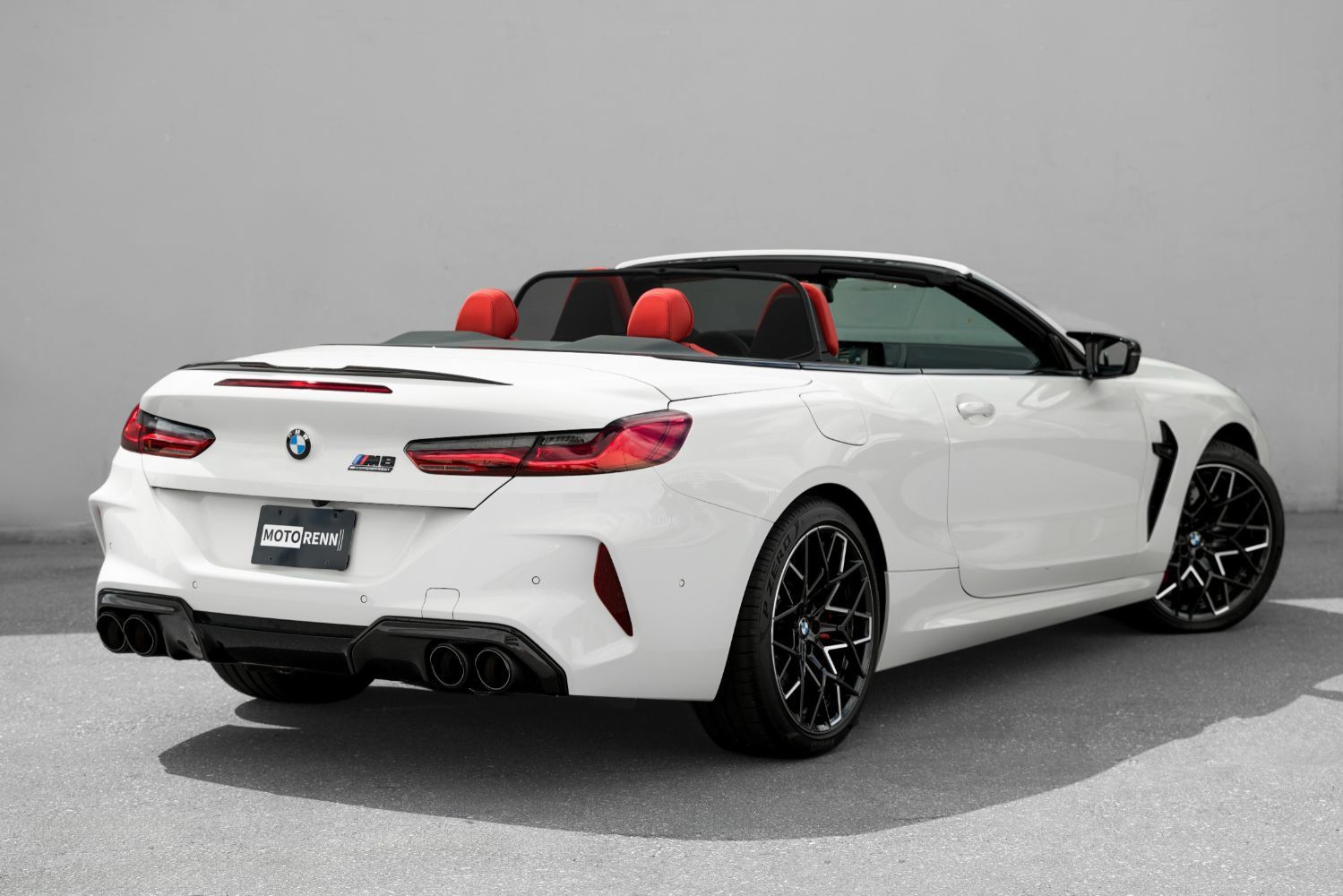 Used 2025 BMW M8 Competition w/ M Carbon Exterior Package AWD/4WD image 3