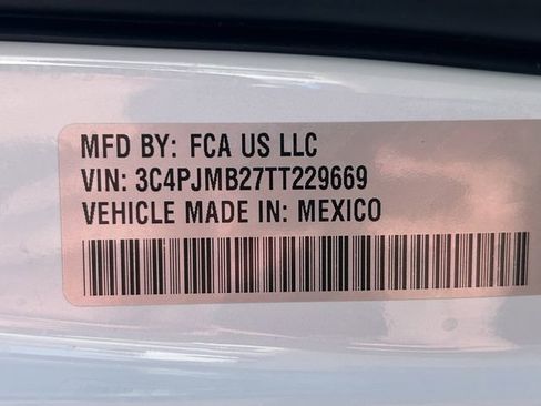 New 2026 Jeep Cherokee Limited image 30