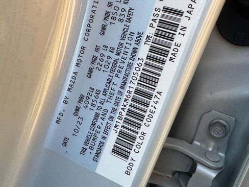 Used 2024 MAZDA MAZDA3 s image 22