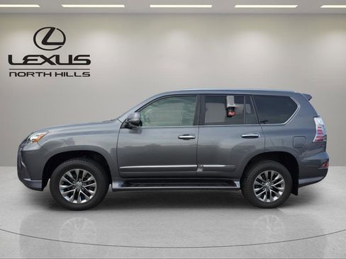 Used 2016 Lexus GX 460 Luxury image 2