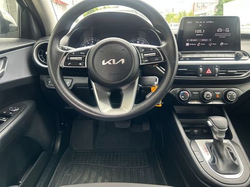 Used 2024 Kia Forte LXS FWD image 14