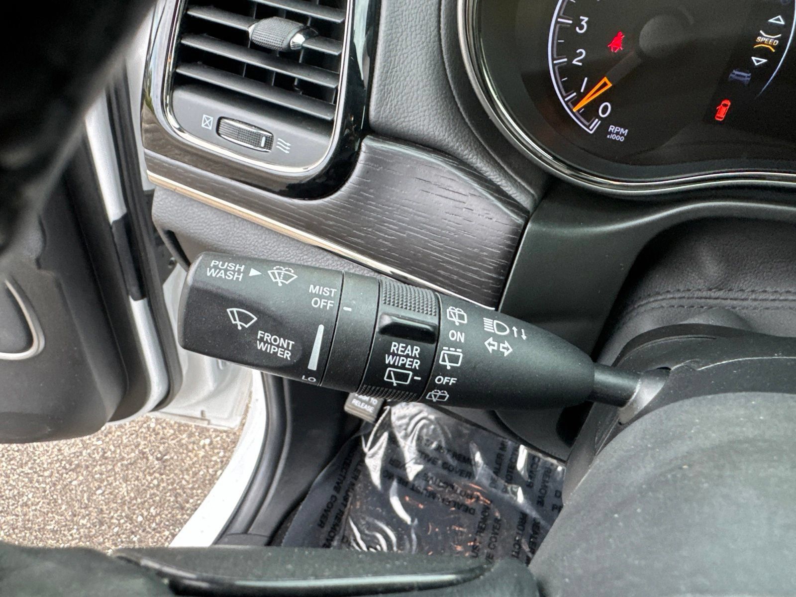 Used 2021 Jeep Grand Cherokee High Altitude AWD/4WD image 19