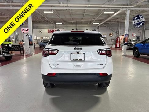 Used 2022 Jeep Compass Latitude AWD/4WD image 4