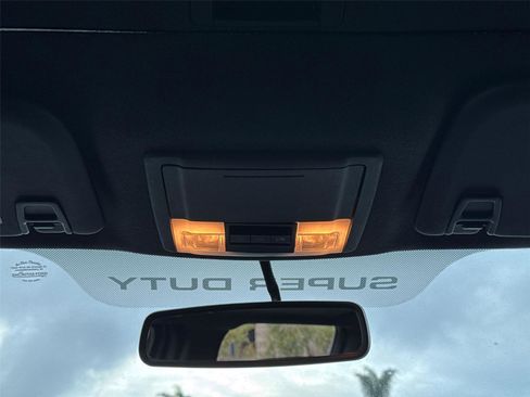 Used 2016 Ford F350 Lariat w/ Lariat Ultimate Package image 25