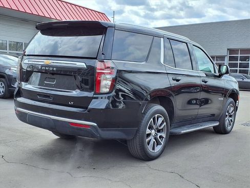 Used 2022 Chevrolet Tahoe LT w/ Luxury Package image 5
