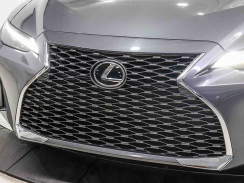 Used 2023 Lexus IS 300 w/ Comfort Package RWD image 8