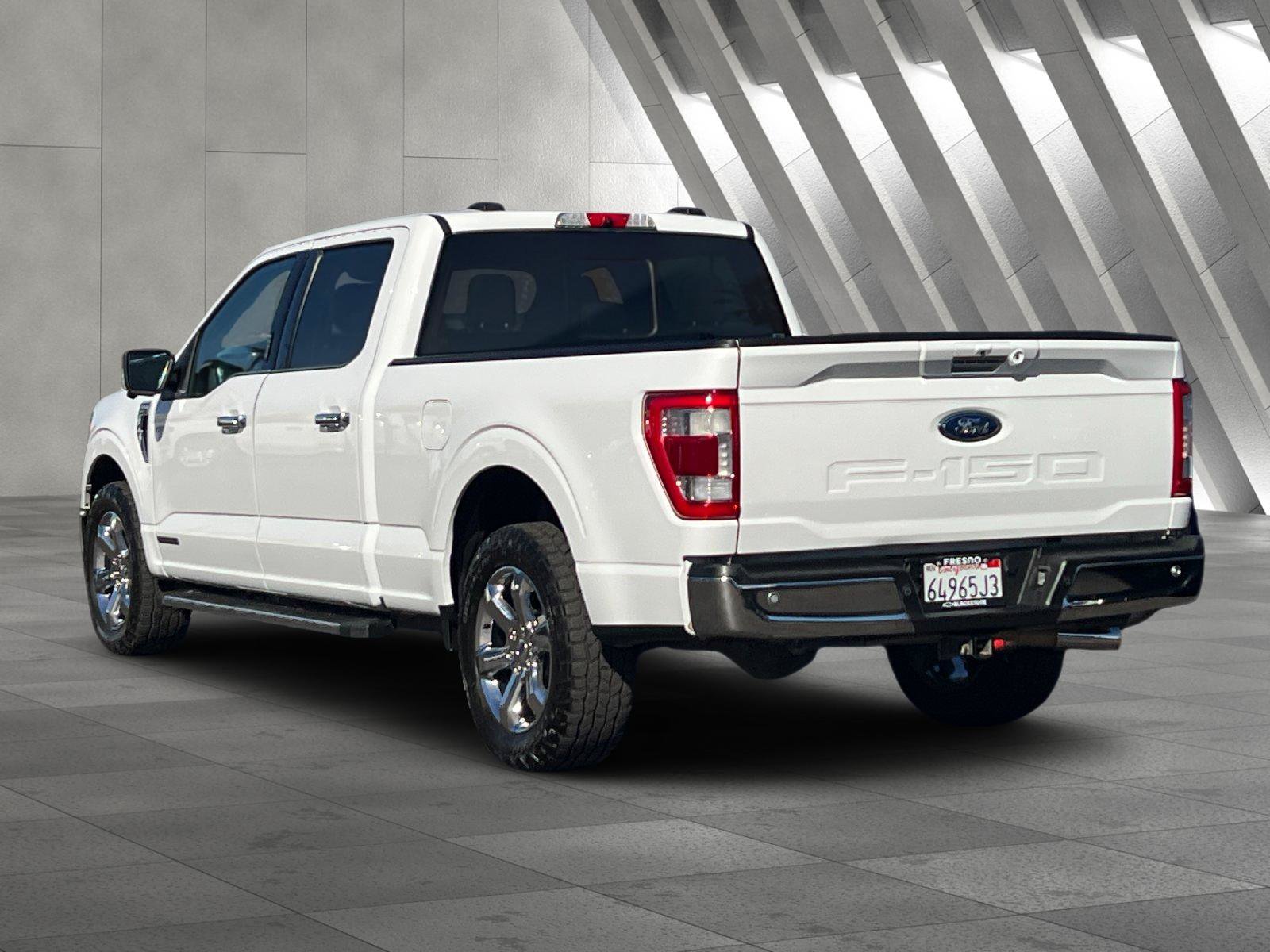 Used 2021 Ford F150 Lariat RWD image 6