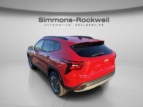 New 2026 Chevrolet Trax LT image 4