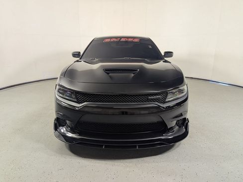 Used 2023 Dodge Charger R/T RWD image 2
