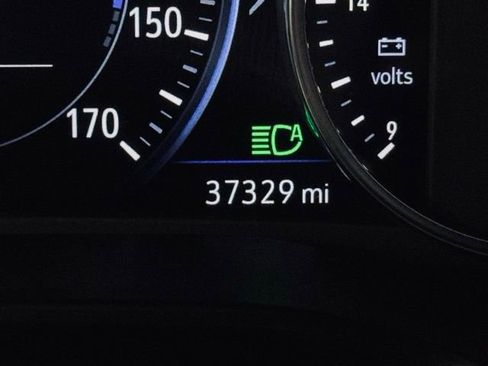 Used 2023 Buick Enclave Premium w/ Experience Buick Package image 33