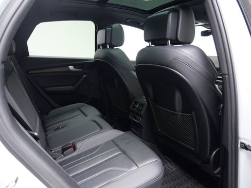 Used 2024 Audi Q5 2.0T Premium Plus AWD/4WD image 35