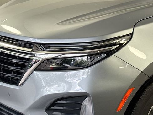 Used 2024 Chevrolet Equinox LT FWD image 7