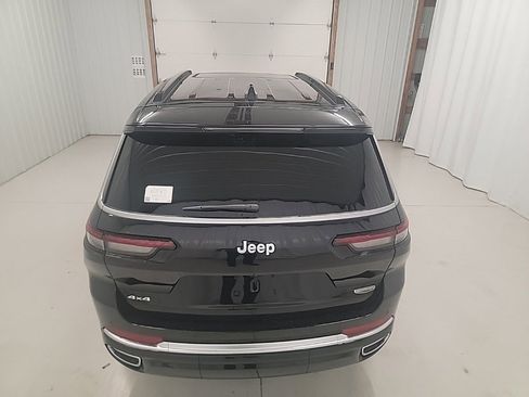 New 2025 Jeep Grand Cherokee L Summit image 5