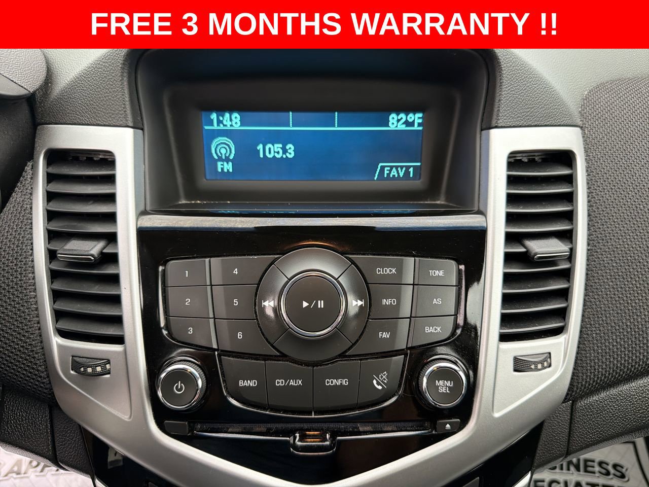Used 2016 Chevrolet Cruze LT FWD image 17