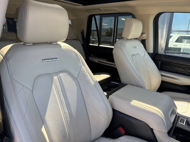 Used 2020 Ford Expedition Platinum AWD/4WD image 29