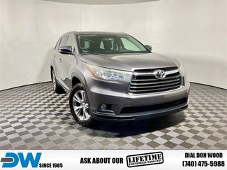 Used 2015 Toyota Highlander XLE image 1