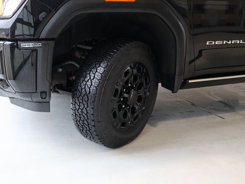 Certified 2024 GMC Sierra 3500 Denali Ultimate image 47