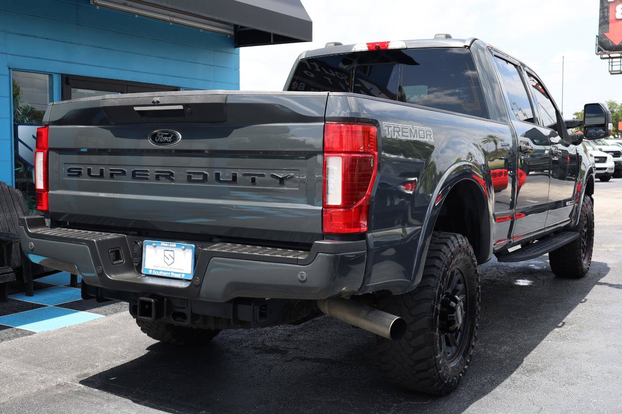 Used 2021 Ford F250 Lariat AWD/4WD image 4