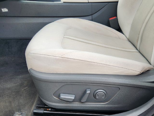Used 2025 Hyundai Sonata SEL FWD image 23