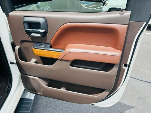 Used 2015 Chevrolet Silverado 1500 High Country w/ High Country Premium Package RWD image 30
