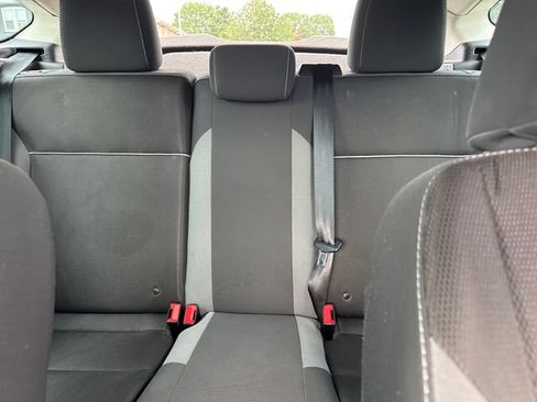 Used 2012 Ford Focus SE FWD image 34