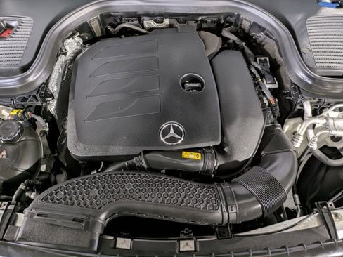 Certified 2022 Mercedes-Benz GLC 300 image 22