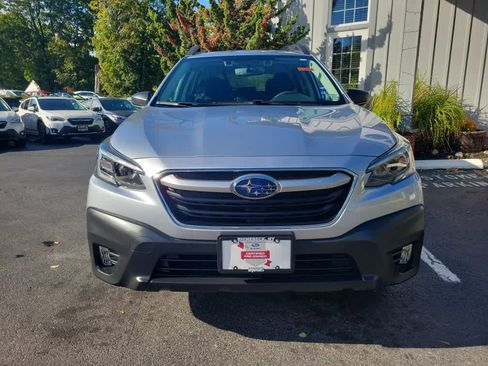 Certified 2022 Subaru Outback image 9