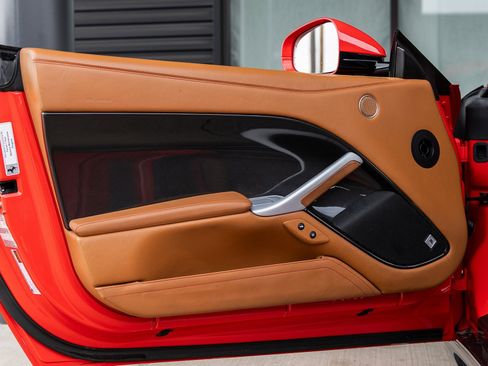 Used 2014 Ferrari F12 Berlinetta image 20