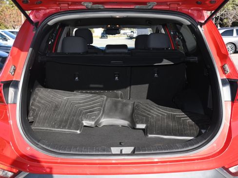 Used 2020 Hyundai Santa Fe SEL image 17