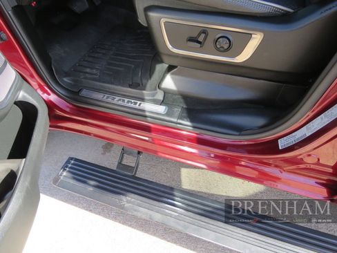 Used 2021 RAM 1500 Limited w/ Night Edition image 13