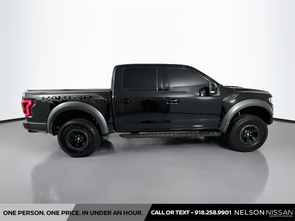Used 2018 Ford F150 Raptor w/ Equipment Group 802A Luxury AWD/4WD image 4