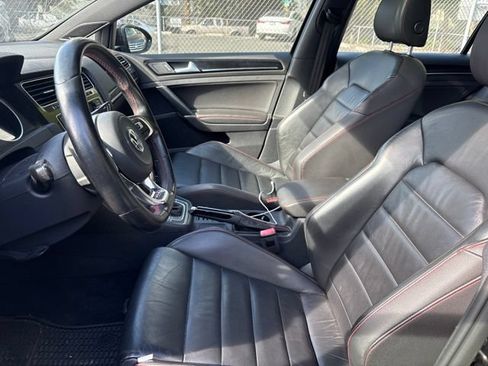 Used 2015 Volkswagen GTI SE FWD image 7