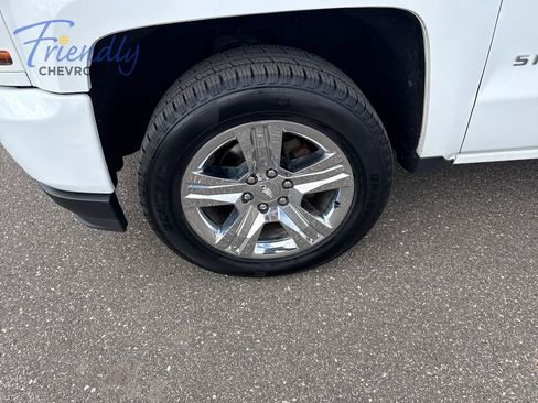 Certified 2018 Chevrolet Silverado 1500 Custom w/ Trailering Package AWD/4WD image 11