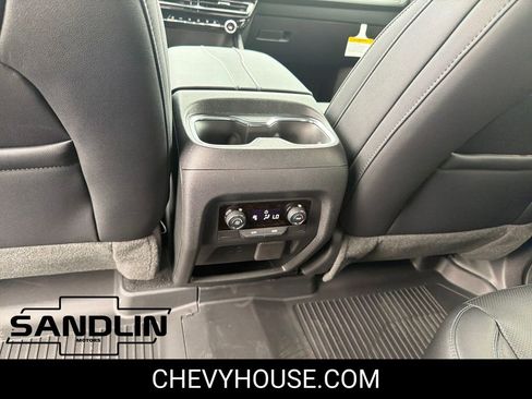 New 2026 Chevrolet Traverse LT w/ Midnight/Sport Edition image 26