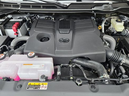 New 2026 Toyota Tundra Limited RWD image 20